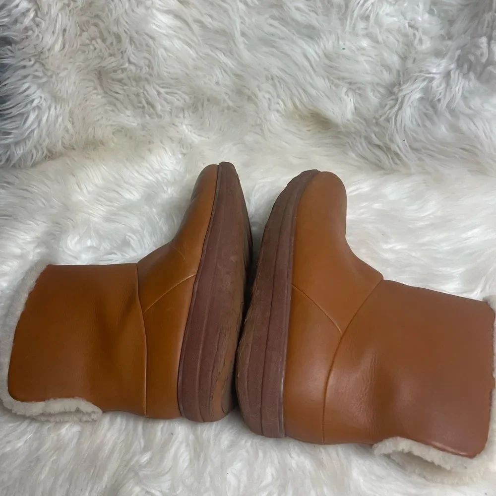 Fitflop Chestnut leather Shearling Ankle Boots SZ10 rubber soles. - Picture 9 of 13